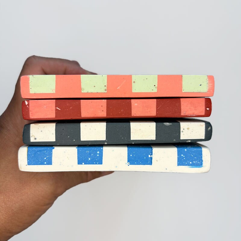 Striped Jesmonite Concrete Tray – Decorative Vanity Dish Meta Description: